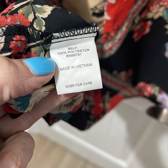 NWT Anthropologie fig & flowers, bohemian floral shirt/tunic w slit long sleeves - Picture 8 of 10